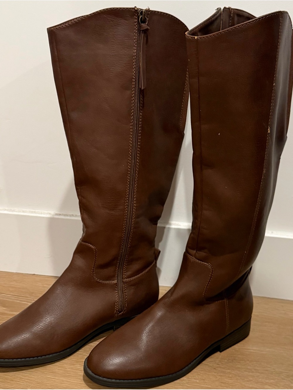 Classic Brown Knee-High Men's Leather Boots